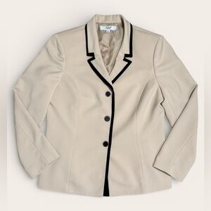 Le Suit Classic Cream Blazer With Black Trim